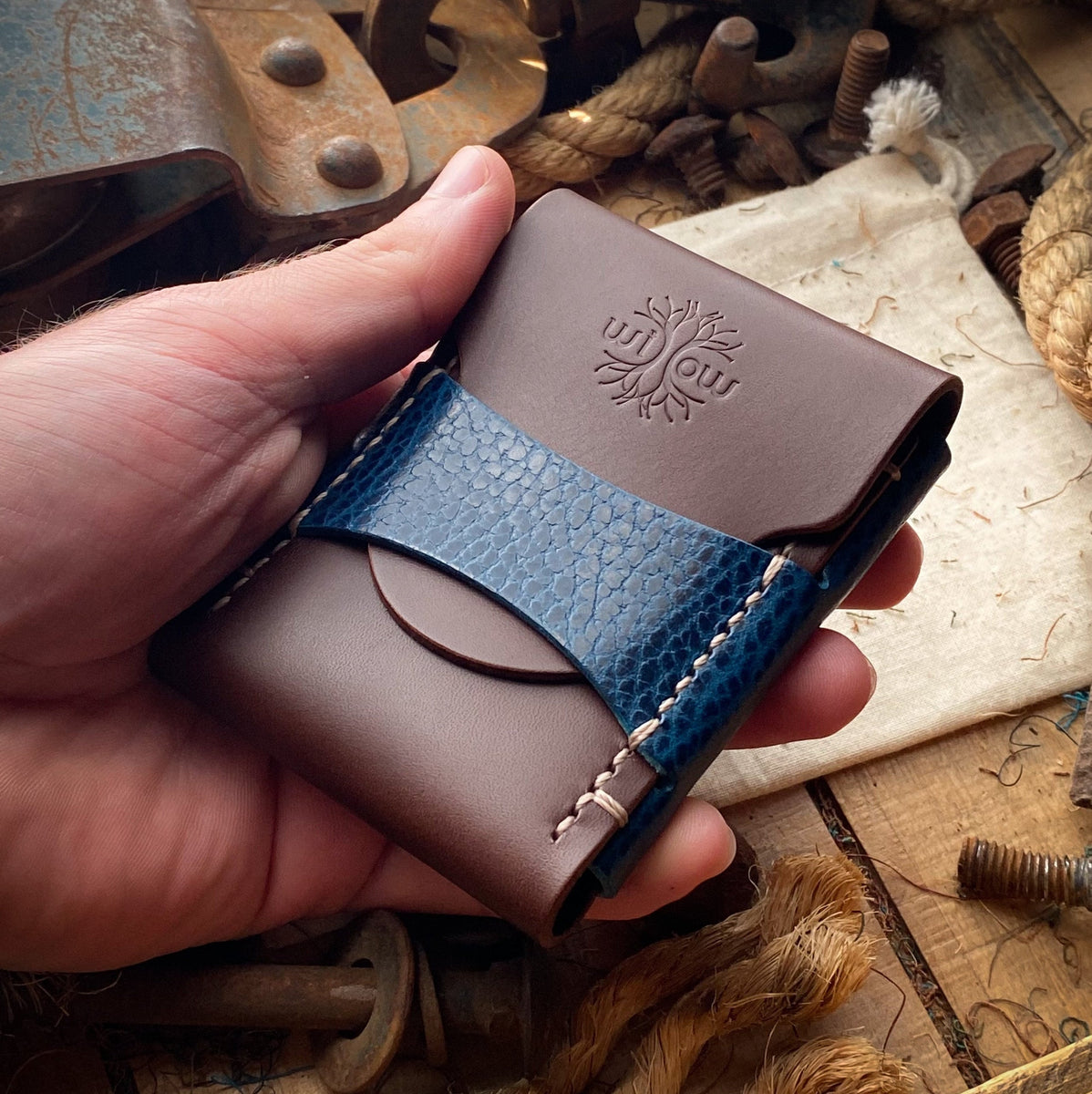 The Original Luxe Minimalist Wallet – Willow Craft Goods
