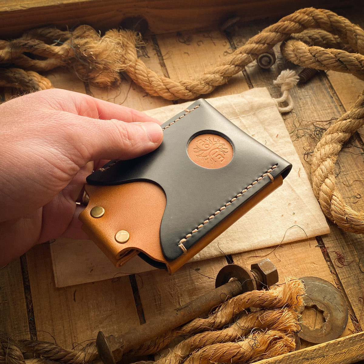 Minimalist Wallets and Personalized Leather Wallets Handmade in the USA ...