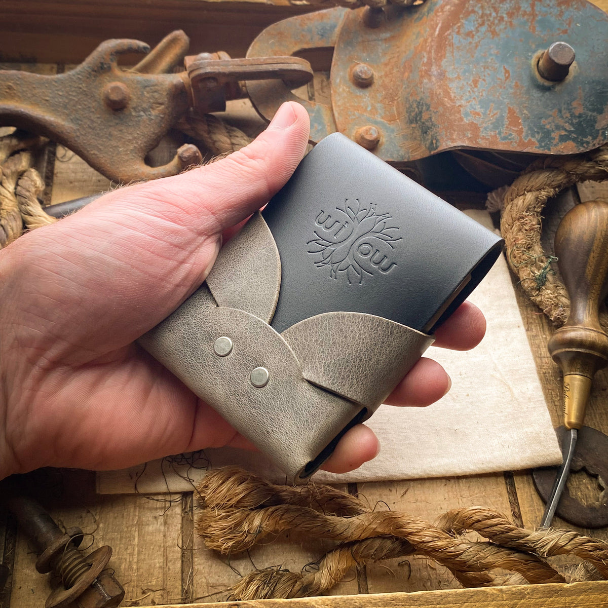 Minimalist Wallets and Personalized Leather Wallets Handmade in the USA ...