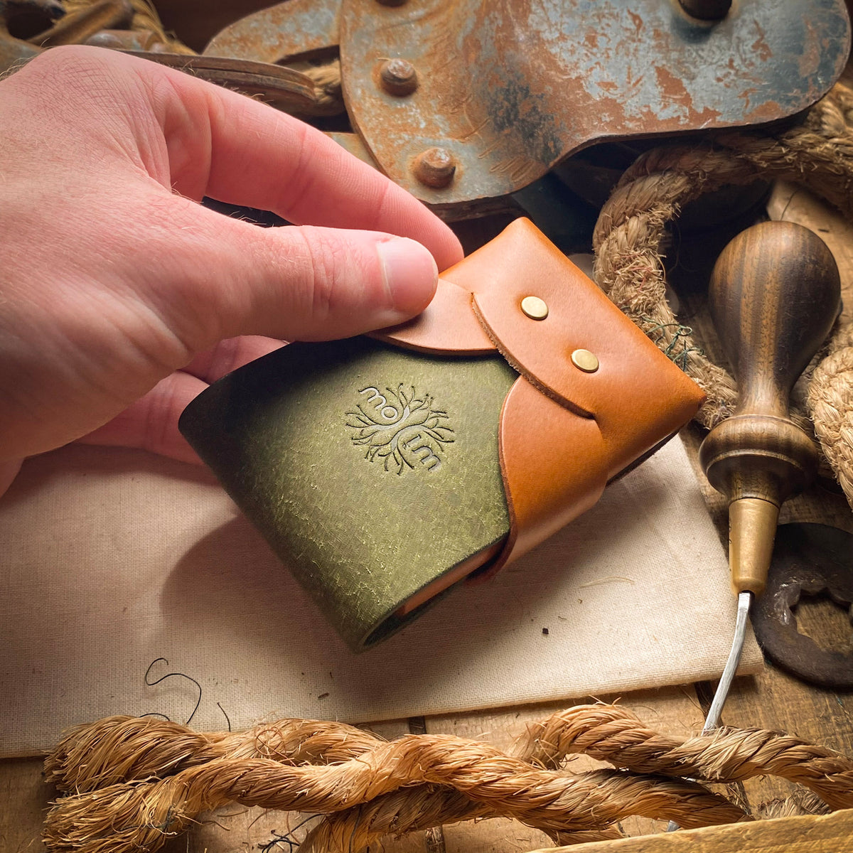 Minimalist Wallets and Personalized Leather Wallets Handmade in the USA ...
