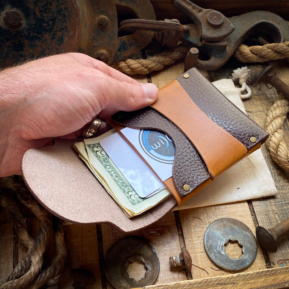 Minimalist Wallets and Personalized Leather Wallets Handmade in the USA ...