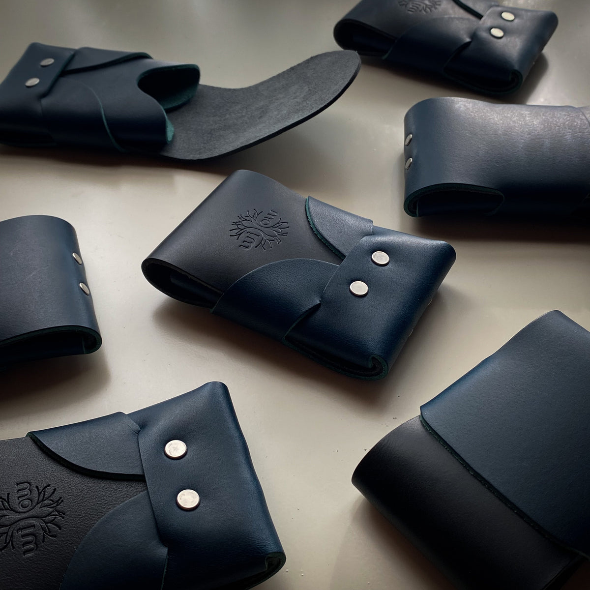 Minimalist Wallets and Personalized Leather Wallets Handmade in the USA ...