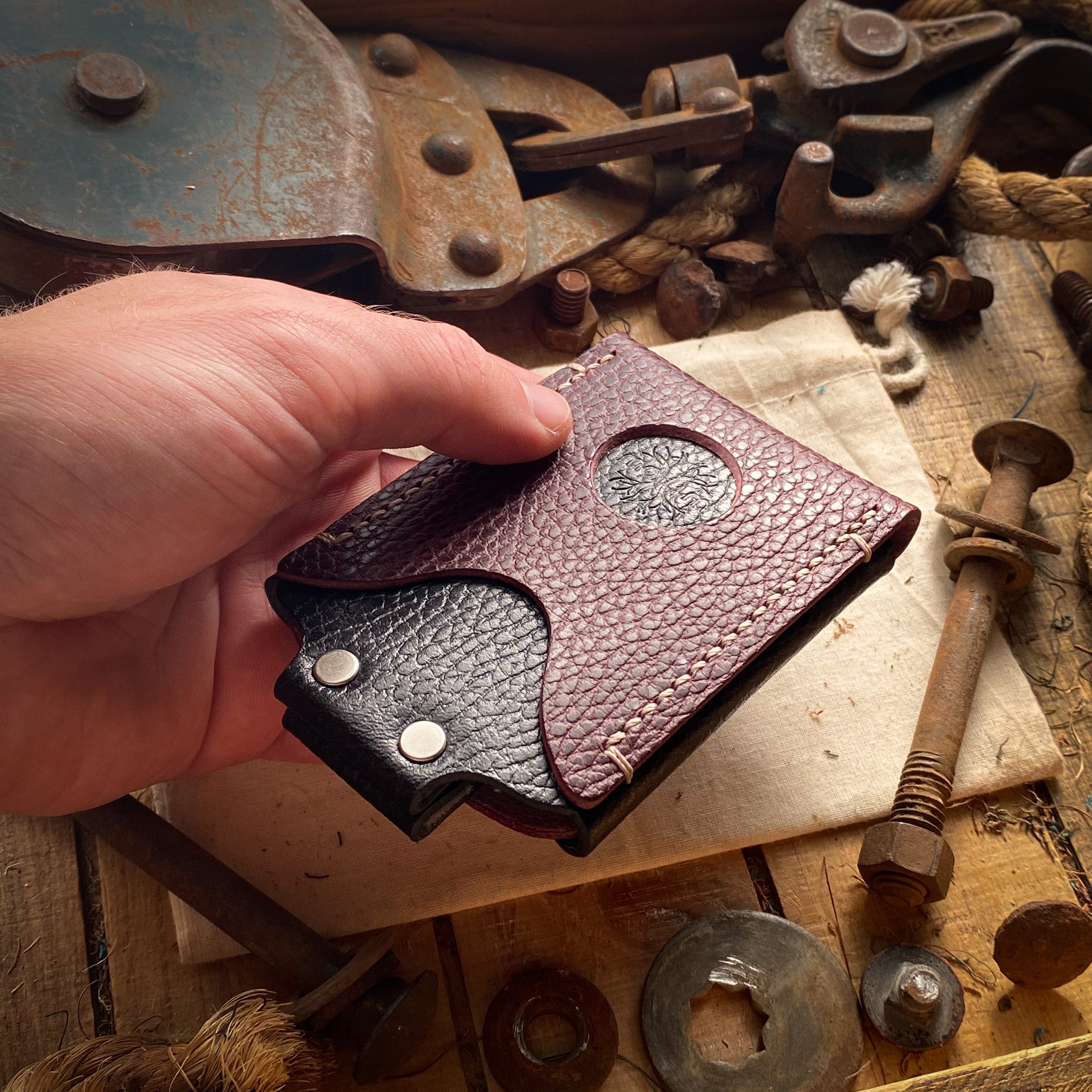 Best Slim Minimalist Wallet 