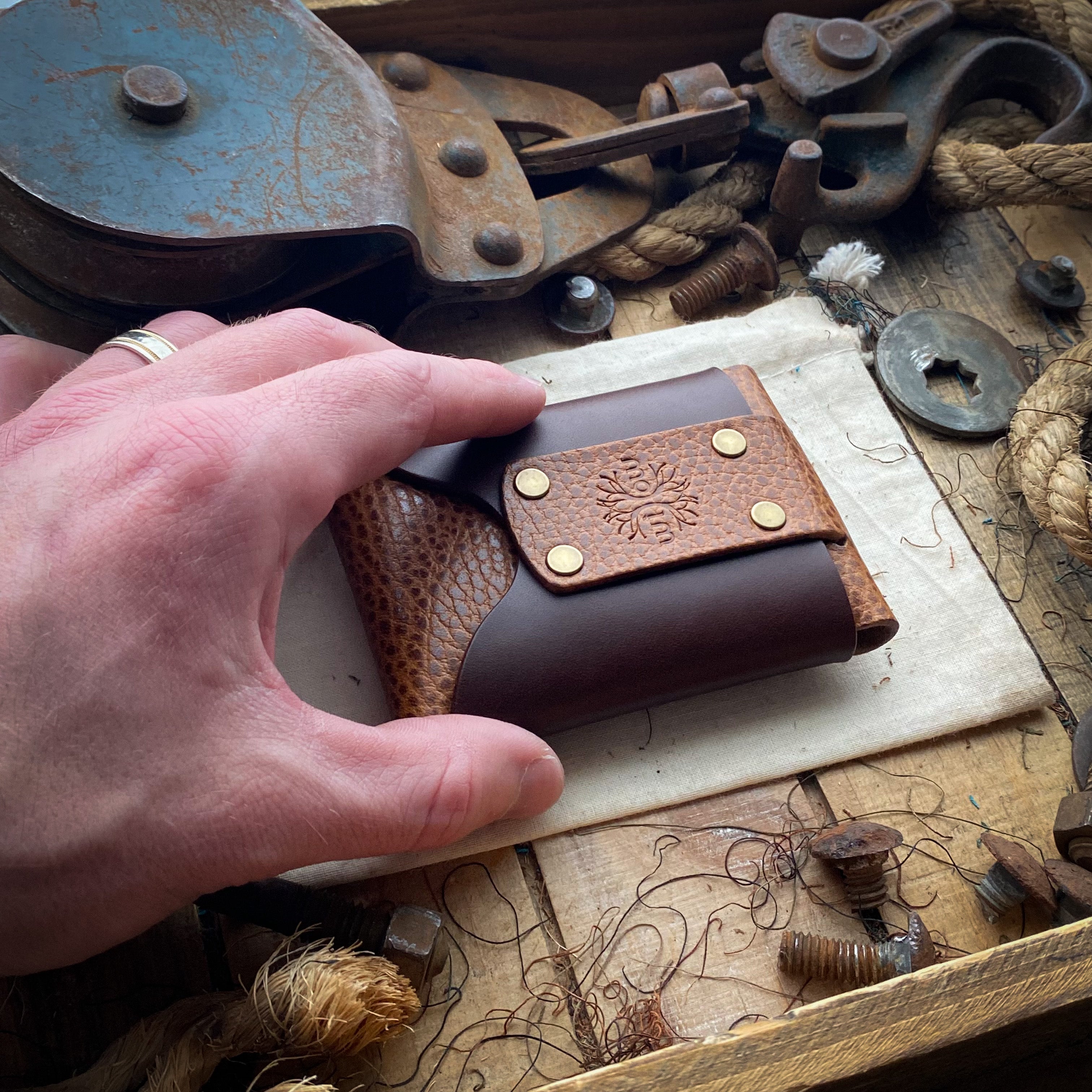 Front Pocket Wallet Wask Minimalist Wallet Whiskey and Dark Mahogany Main