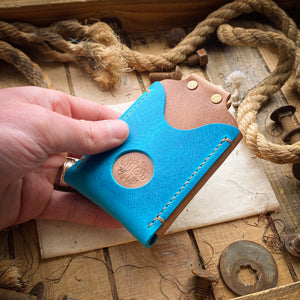 Minimalist Wallet with AirTag Holder