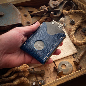 Mens Minimalist Wallet in Blue Dollaro and Charcaol Knocks Wallet