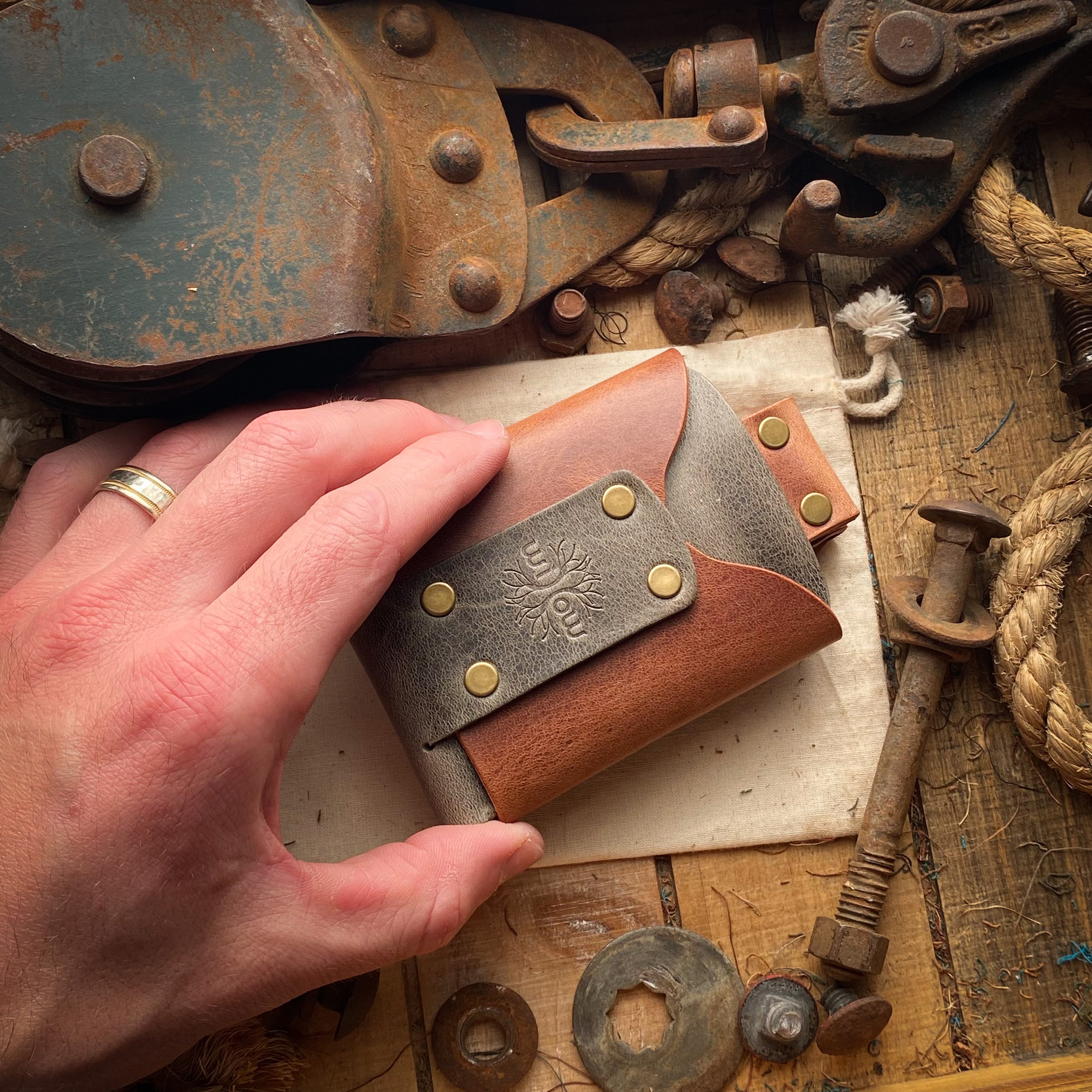 Mens Personalized Leather Minimalist Wallet