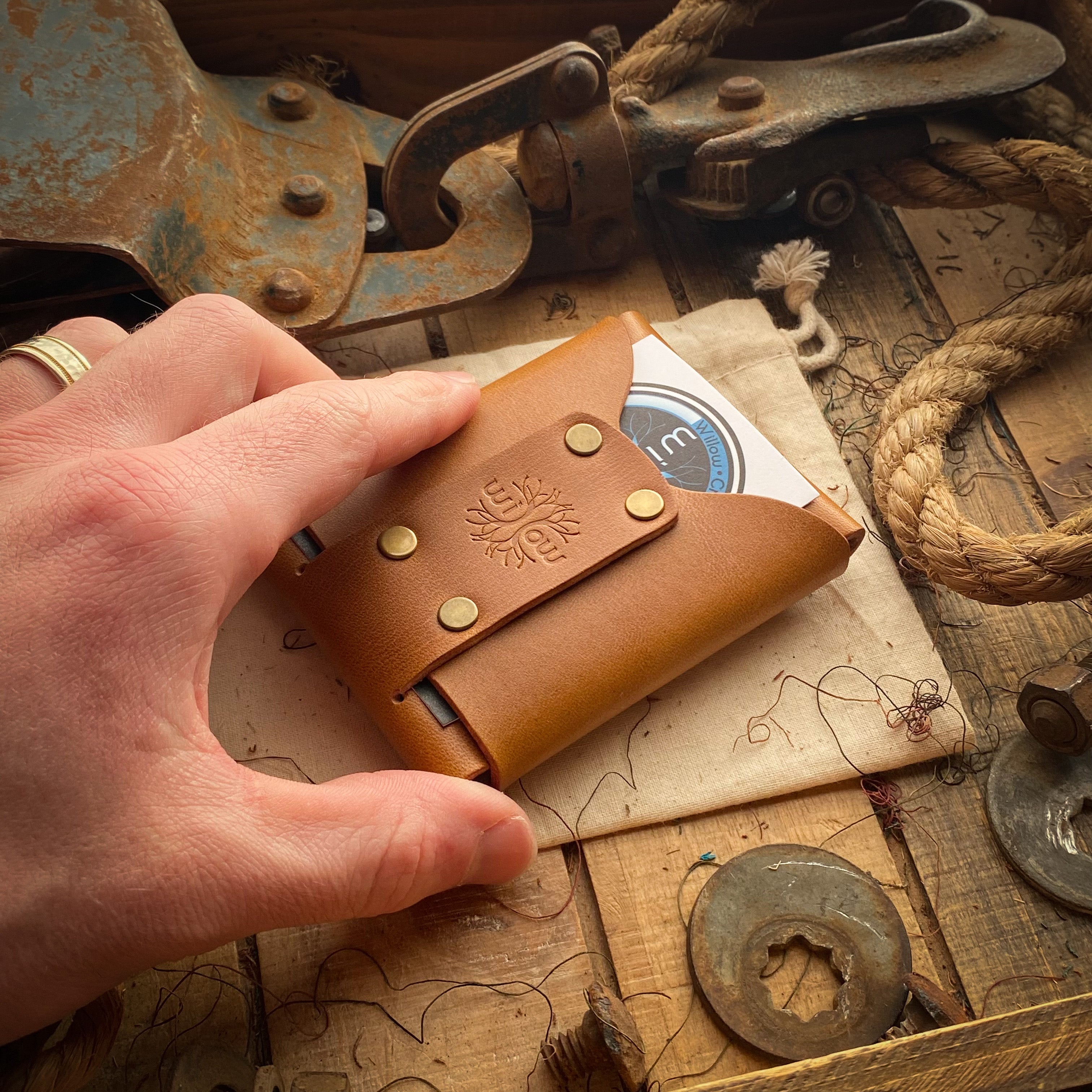 Mens Slim Card Wallet Wask minimalist original Bourbon Main