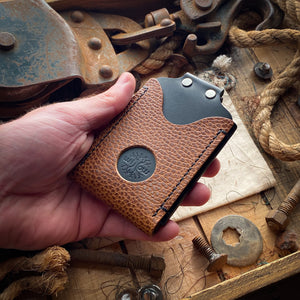 Minimalist Wallet in Hand