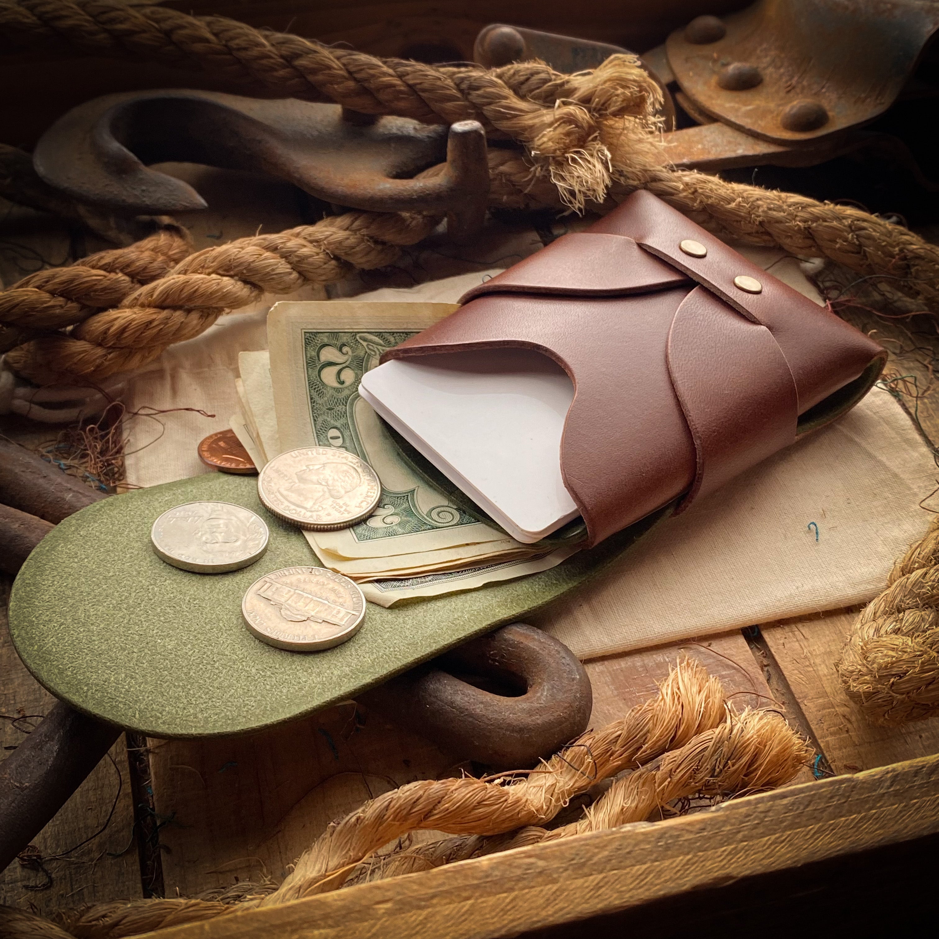 Original Swaddle Minimalist Wallet - Tobacco and Olive Pueblo