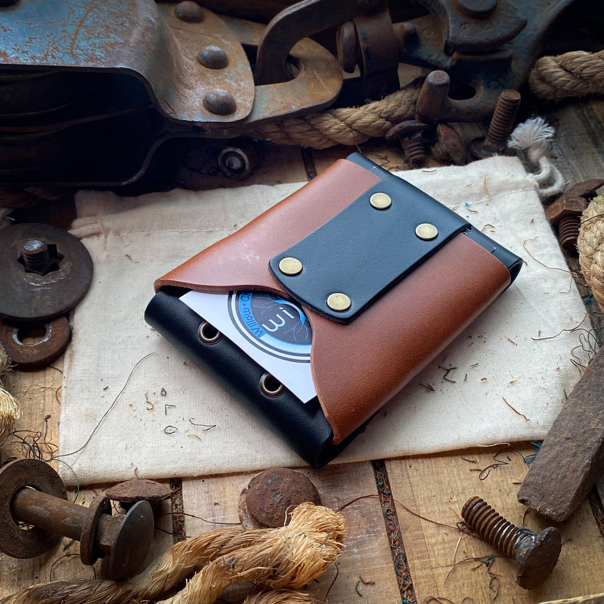 Original Luxe Minimalist Wallet - Black and Bourbon – Willow Craft Goods