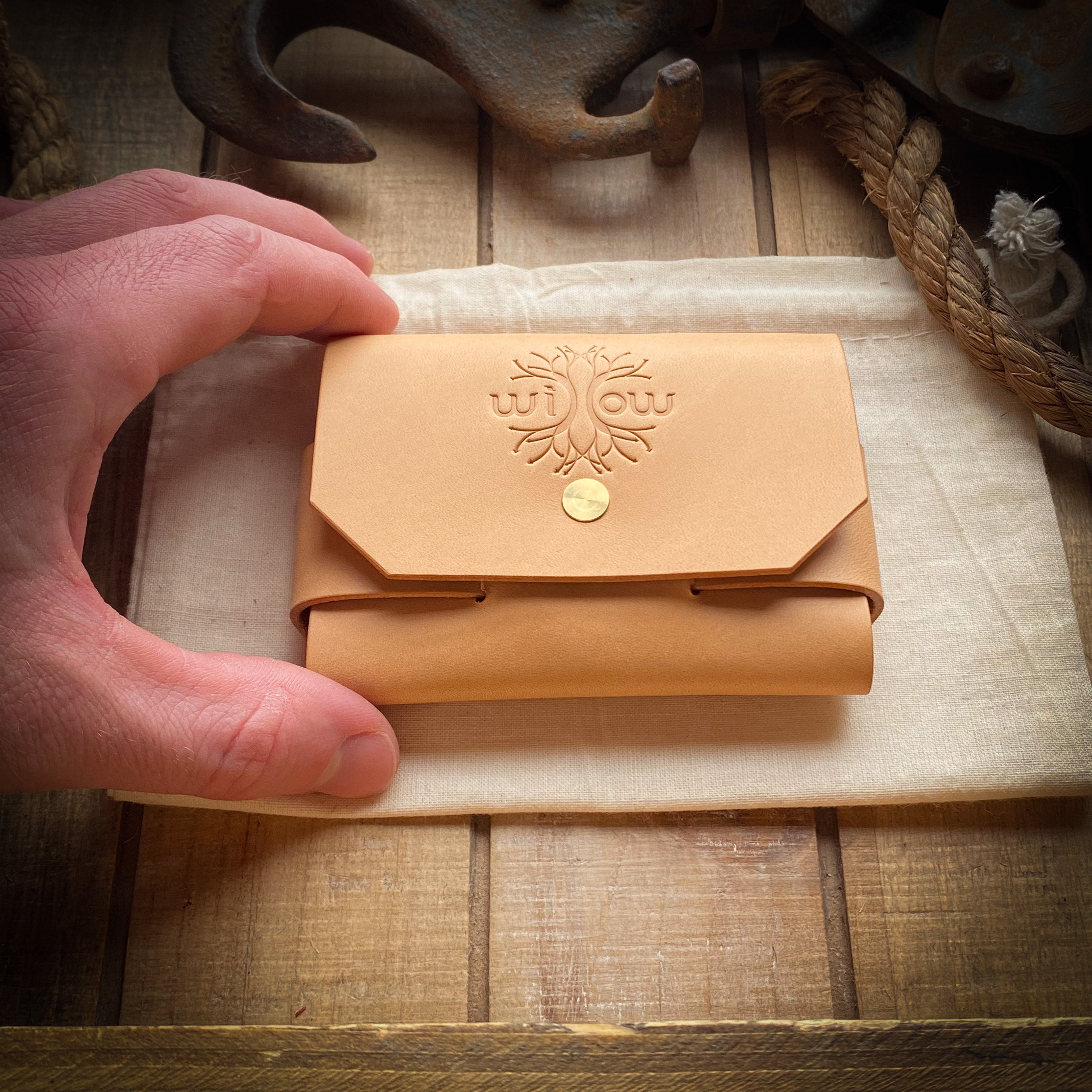 The Milo Stitchless Wallet - Natural