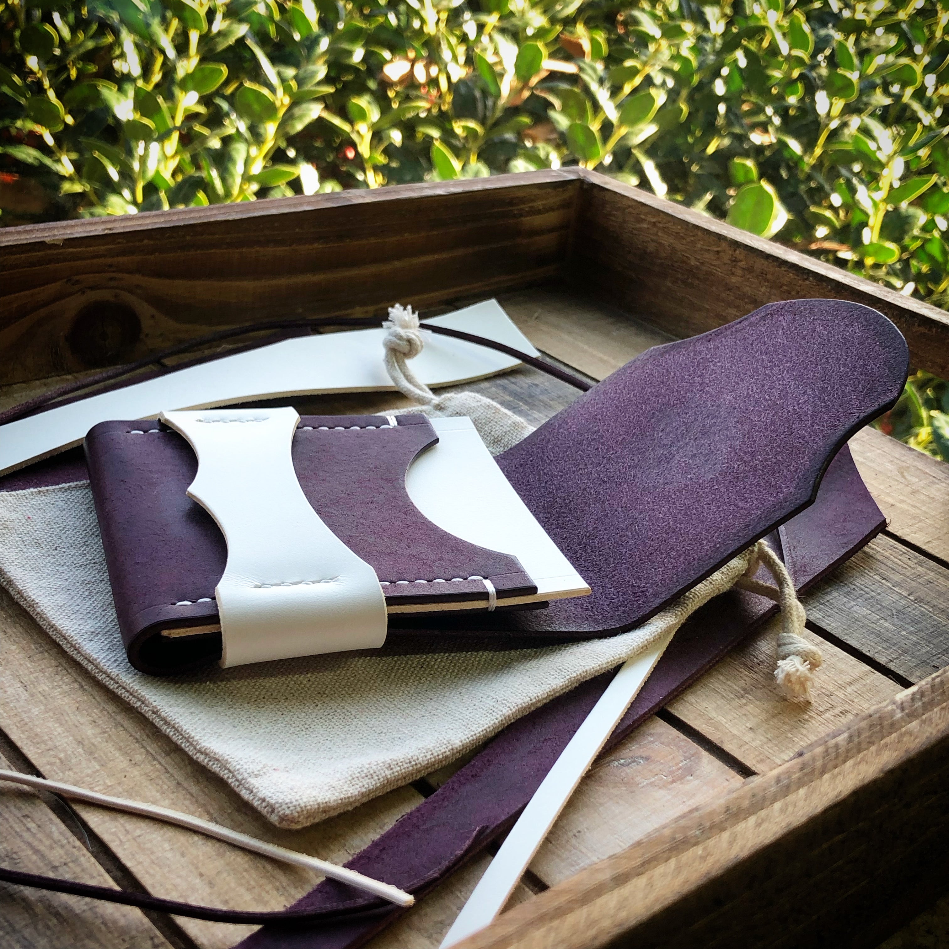 Luxe Minimalist Wallet - Violet and White