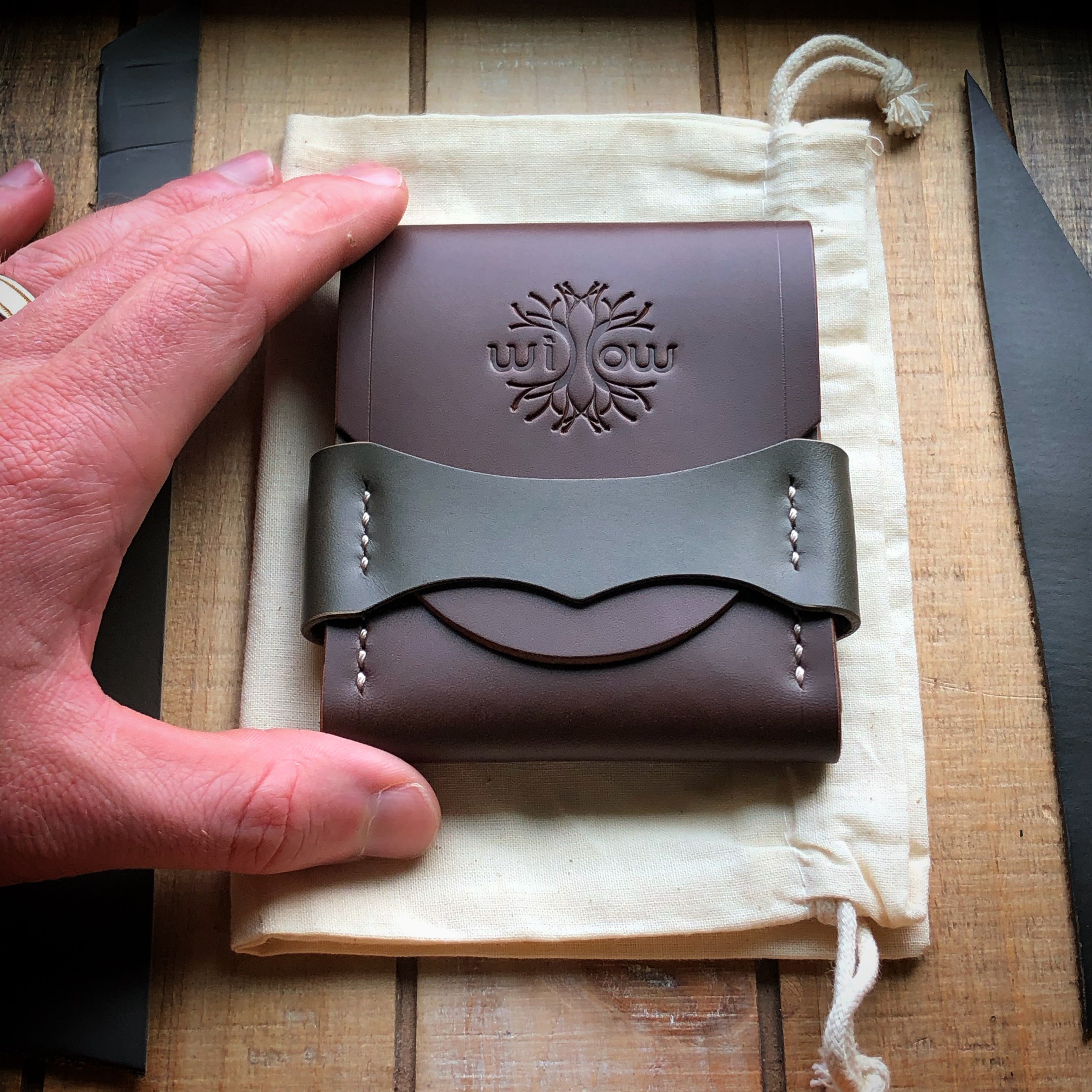 Luxe Minimalist Wallet - Quick Access - Dark Mahogany and Olive Weed