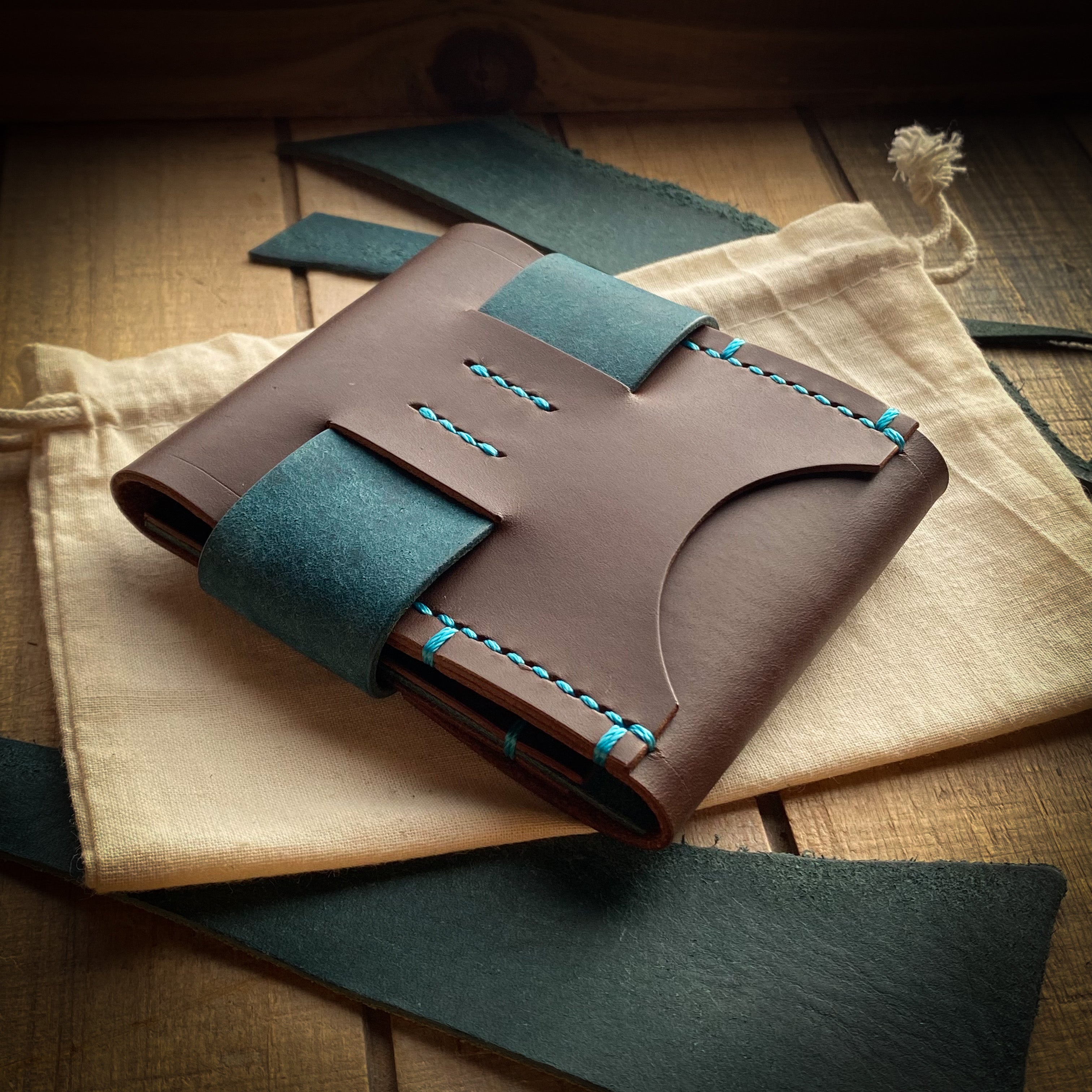 Luxe Minimalist Wallet - Quick Access - Dark Mahogany and Turquoise