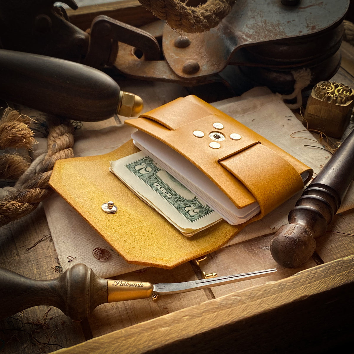 Minimalist Wallets and Personalized Leather Wallets Handmade in the USA ...
