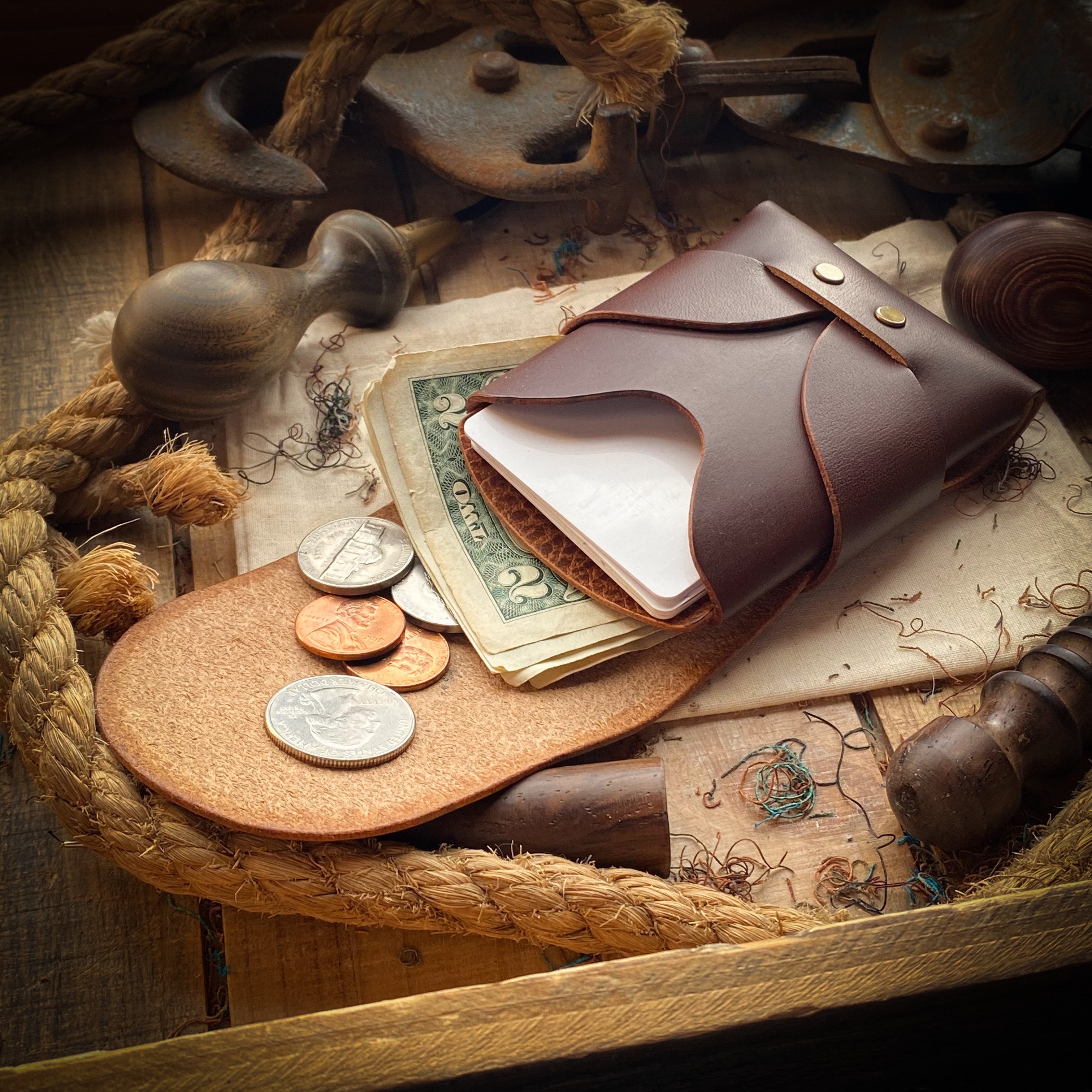 Original Swaddle Minimalist Wallet - Dark Mahogany and Whiskey Dollaro